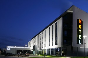 POZNANSKI hoteluri în Polonia Poznań apartamente restaurant evenimente